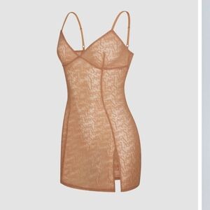 Savage X Fenty Signature Script Slip Size M